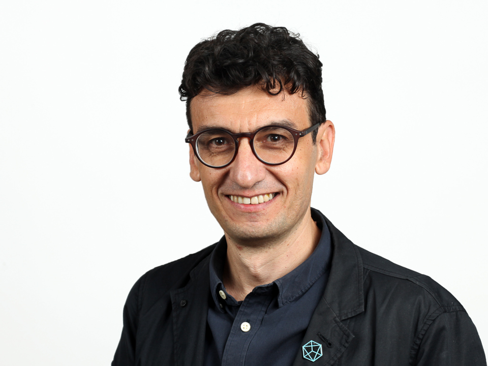 Prof Edward Avezov